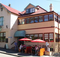 Jamison House And The Rooster Restaurant - Dalby Accommodation