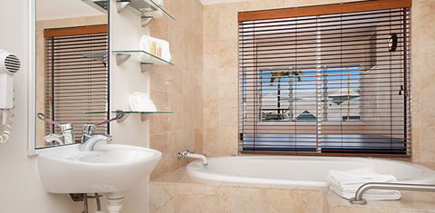 The Newport On Macrossan - Dalby Accommodation 1