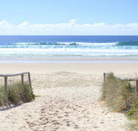 Golden Riviera Beach Resort - Dalby Accommodation