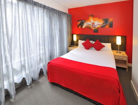 Metro Apartments On Bank Place Melbourne - Dalby Accommodation 2