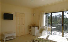 Batemans Bay Manor Bed And Breakfast - Dalby Accommodation 0