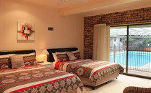 Batemans Bay Manor Bed And Breakfast - Dalby Accommodation 1