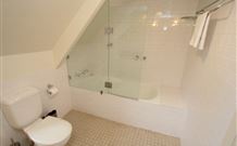 Fitzroy Inn Historic Retreat - Mittagong - Dalby Accommodation 4