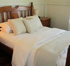 McLennans Lane River Retreat - - Dalby Accommodation