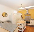 Bi J's - Dalby Accommodation