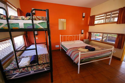 Alice Springs YHA - Dalby Accommodation 7