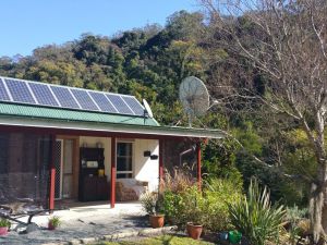 Copeland Cabins - Dalby Accommodation 2