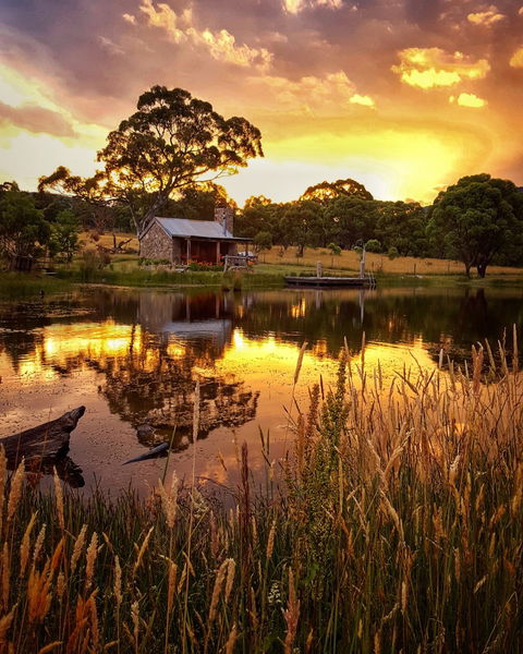 Moonbah Huts - Dalby Accommodation 1