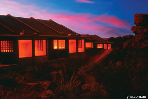 Kings Canyon Holiday Park - Dalby Accommodation 7