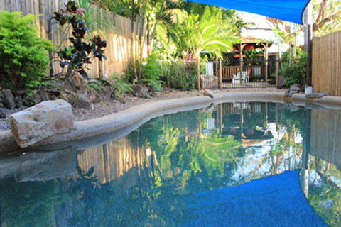 Cooktown YHA - Dalby Accommodation 3