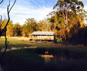 Possum's Hollow And Hooter's Hut - Dalby Accommodation 0