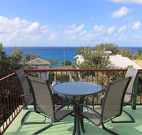 Green Trees Beach House - Dalby Accommodation