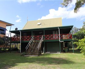 Green Trees Beach House - Dalby Accommodation 1