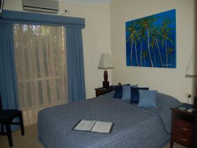 While Away Bed And Breakfast - Dalby Accommodation 2