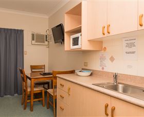 Accommodation On Denham - Dalby Accommodation 2