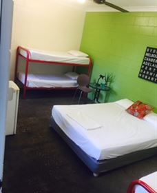 Adventurers Backpackers Resort - Dalby Accommodation 2