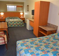 Motel Monaco - Dalby Accommodation