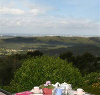 Hillside Bed and Breakfast and Gumnut Cottage - Dalby Accommodation