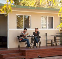 Alice Lodge Backpackers - Dalby Accommodation