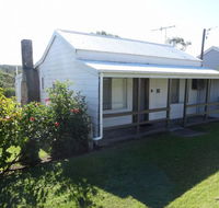 Catho Cottage - Dalby Accommodation