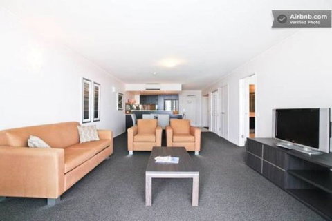 Central Ballina Executive Apartment - Dalby Accommodation 1