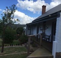 Hillside Cottage - Dalby Accommodation
