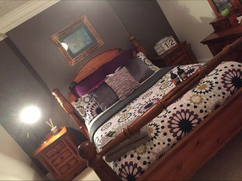 Hillside Cottage - Dalby Accommodation 6