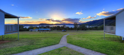 Inland Waters Holiday Parks Lake Glenbawn - Dalby Accommodation 1