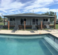 Laguna Lodge Holiday Units - Dalby Accommodation