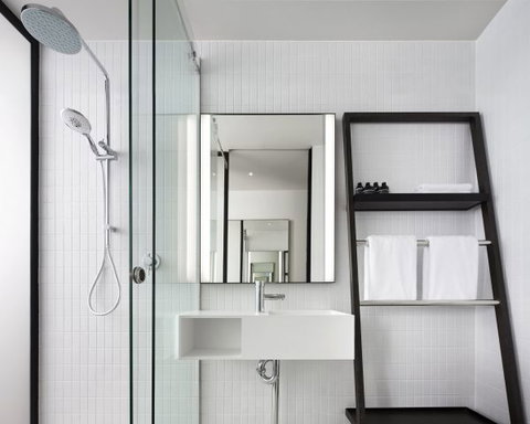 Little National Hotel - Dalby Accommodation 1
