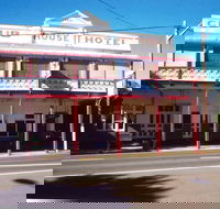 Club House Hotel - Dalby Accommodation