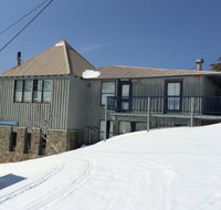 Jerrabomberra Lodge - Dalby Accommodation