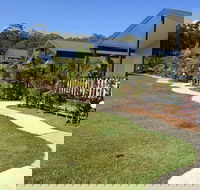 Ingenia Holidays Soldiers Point - Dalby Accommodation