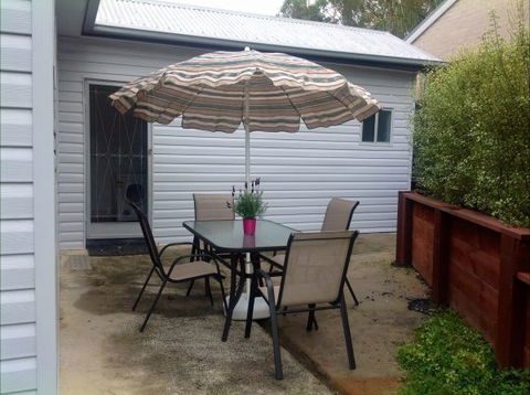 Shamrose Cottage - Dalby Accommodation 8