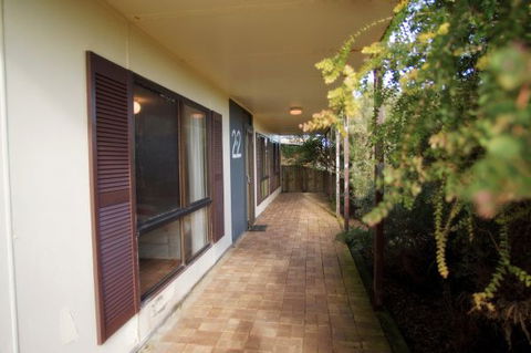 Coastal Cottage - Dalby Accommodation 80