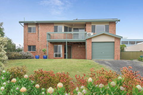 Coastal Cottage - Dalby Accommodation 29