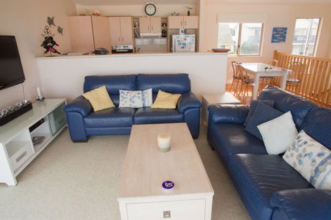 Coastal Cottage - Dalby Accommodation 44
