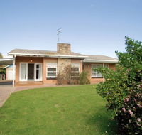 Coastal Cottage - Dalby Accommodation