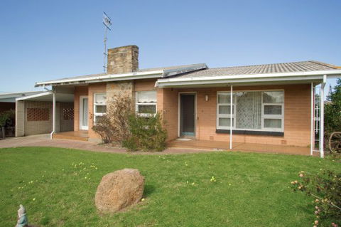 Coastal Cottage - Dalby Accommodation 8