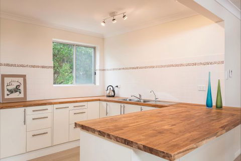 Coastal Cottage - Dalby Accommodation 74