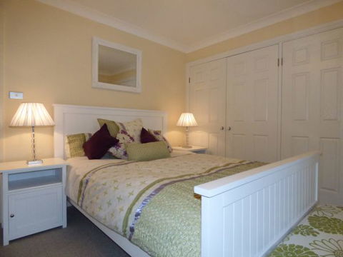 Palais D'Amor At Greenwell Point - Dalby Accommodation 134
