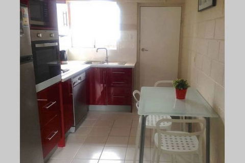 PetLet: Kensington Road Norwood - Dalby Accommodation 9