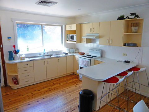 Palais D'Amor At Greenwell Point - Dalby Accommodation 106