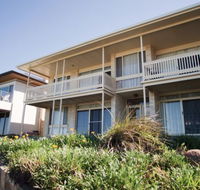 The Dolphins 1 - Dalby Accommodation