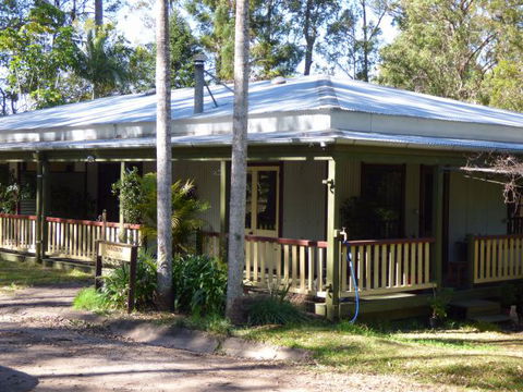 Palais D'Amor At Greenwell Point - Dalby Accommodation 118