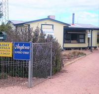 Anglesea - Dalby Accommodation