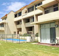 Spalding Lodge Unit 16 - Dalby Accommodation