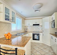 Aqua Leaf Apartment - Dalby Accommodation
