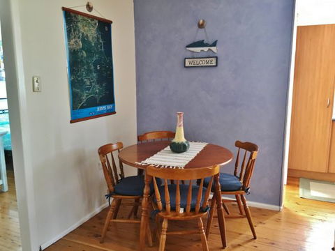 Summer Retreat - Dalby Accommodation 2