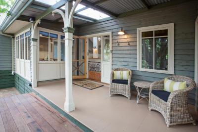 Oak Tree Lodge - Dalby Accommodation 14